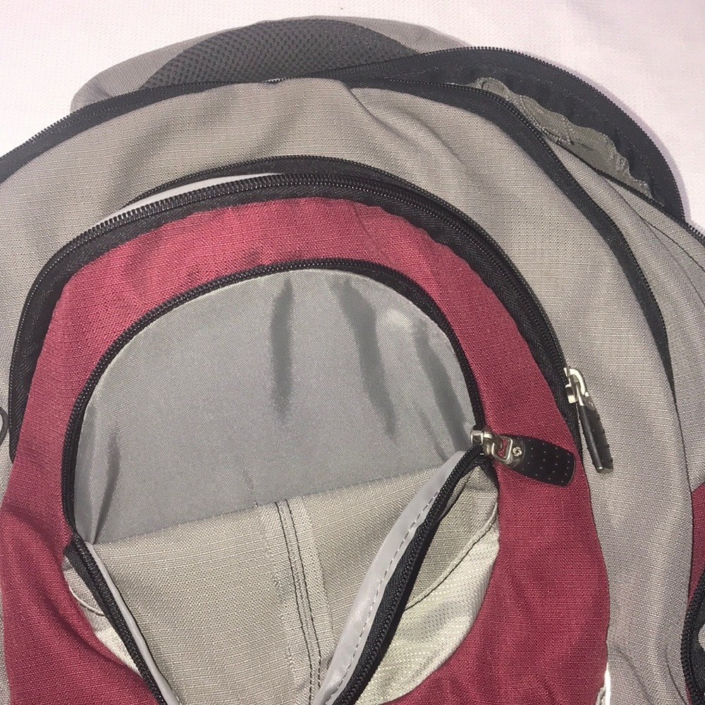 Samsonite Backpack. - image 5